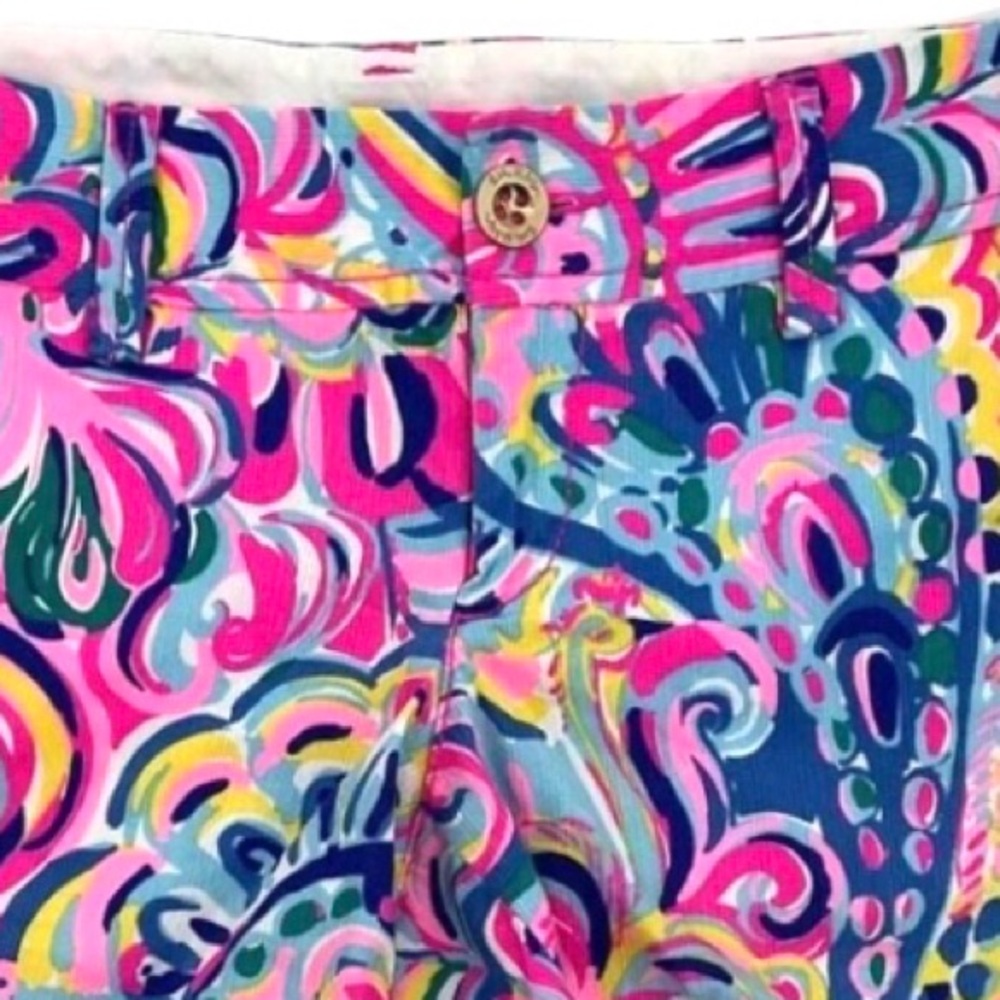 Lilly Pulitzer sz 4 Vibrant Pink & Blue floral Callahan Shorts w 4 1/2” inseam - Picture 4 of 16